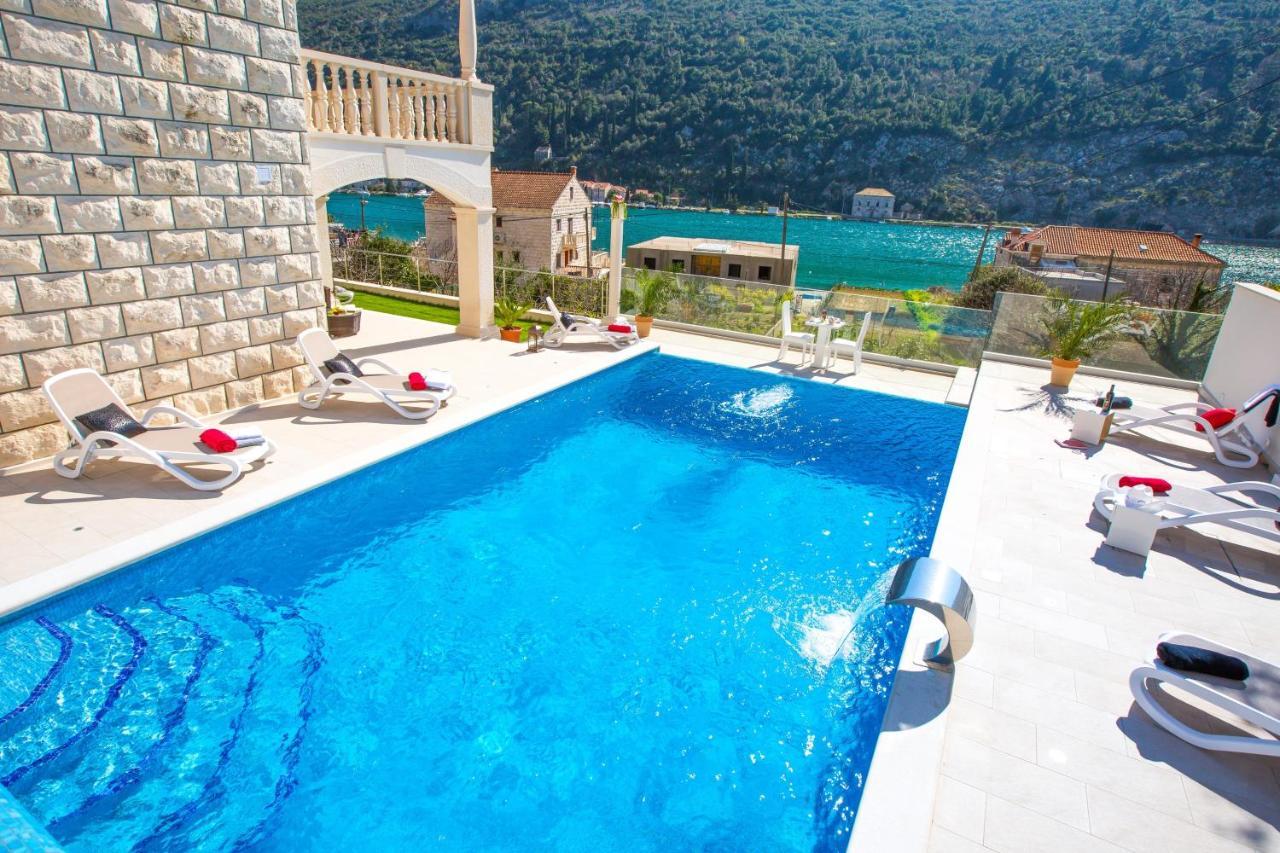 Villa Arion Mokosica Exterior photo