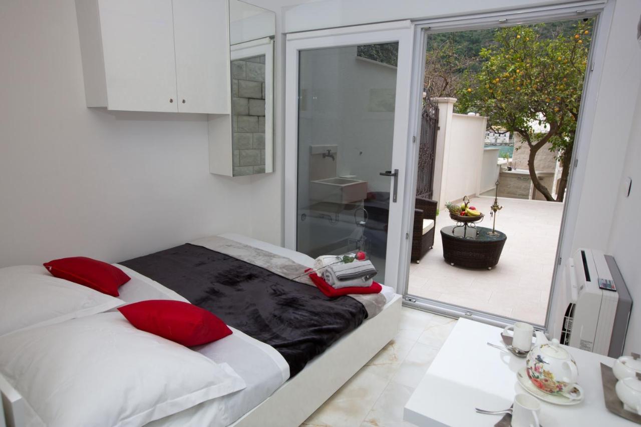 Villa Arion Mokosica Exterior photo