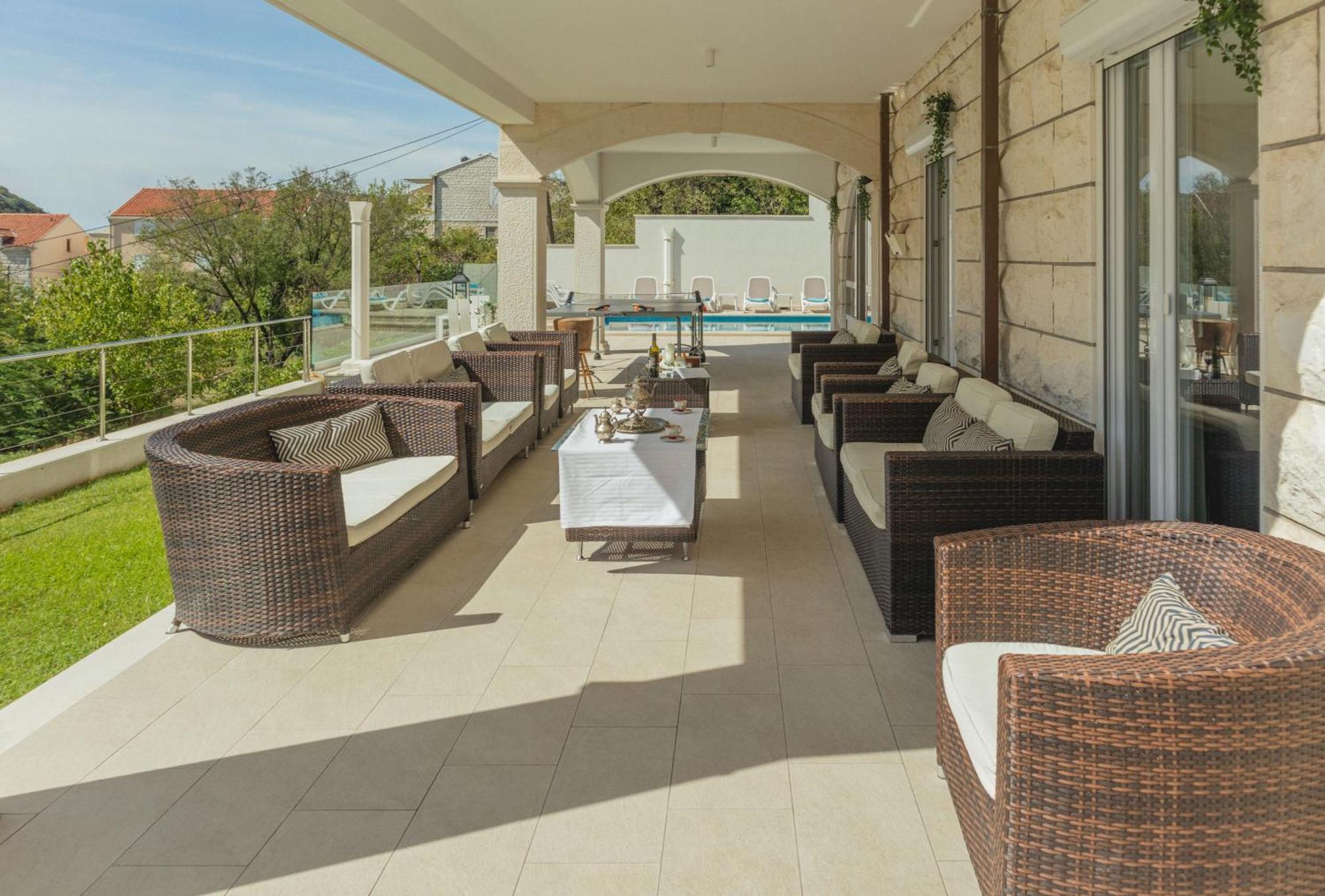 Villa Arion Mokosica Exterior photo