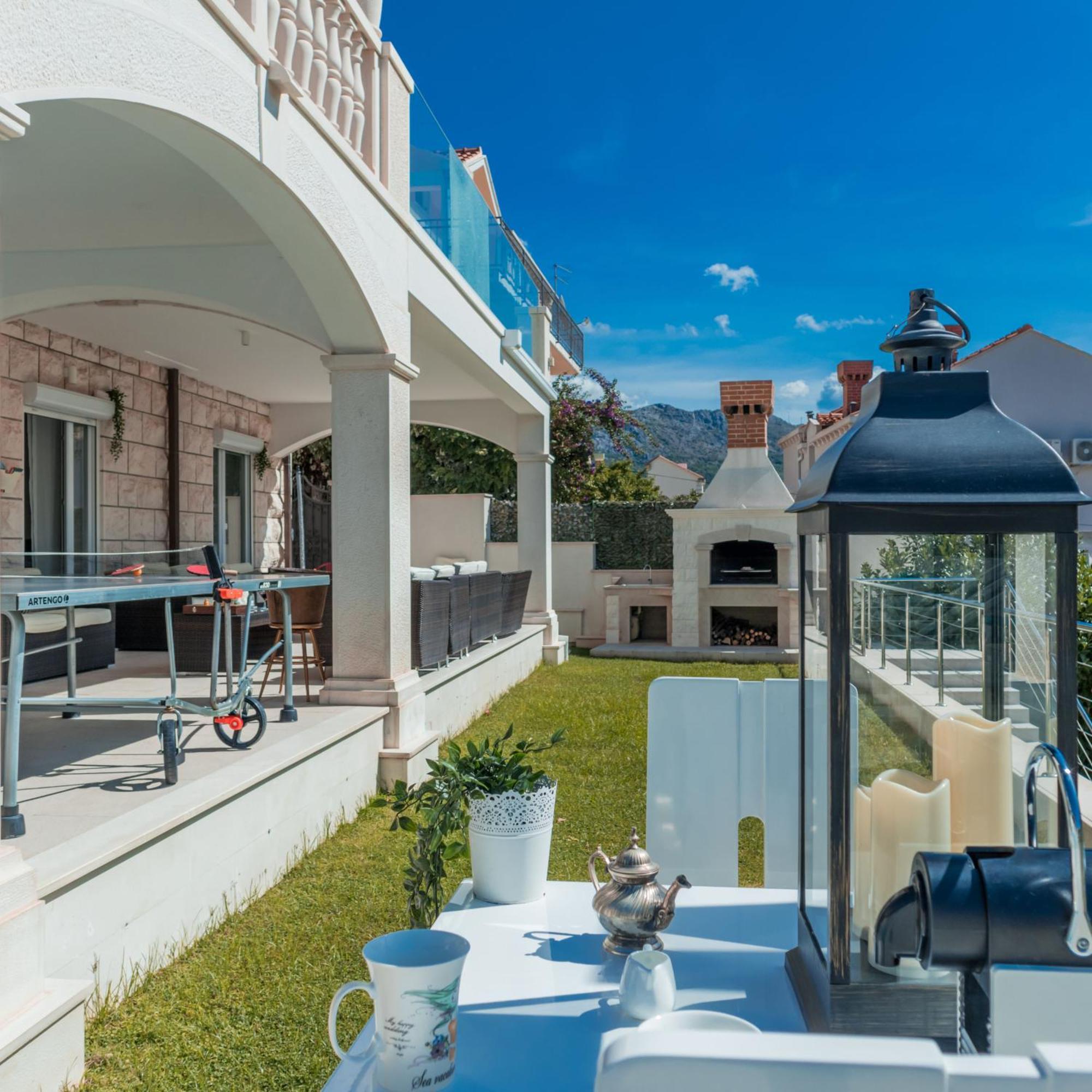 Villa Arion Mokosica Exterior photo